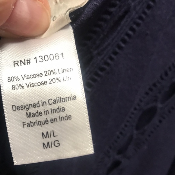 L*Space navy med/L tunic top - Picture 3 of 7